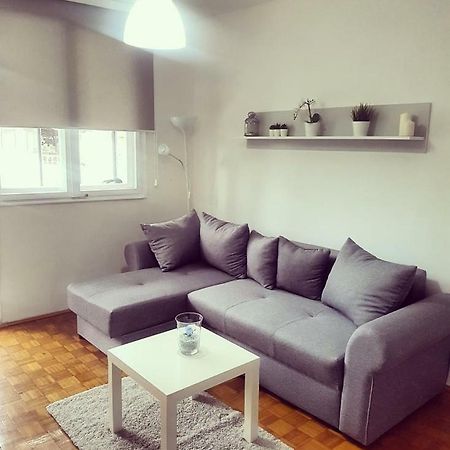 Apartman Kej Pirot Zewnętrze zdjęcie