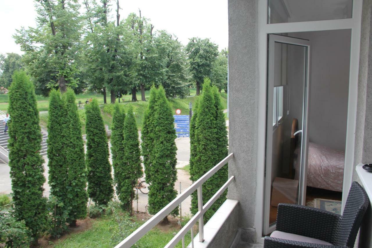 Apartman Kej Pirot Zewnętrze zdjęcie
